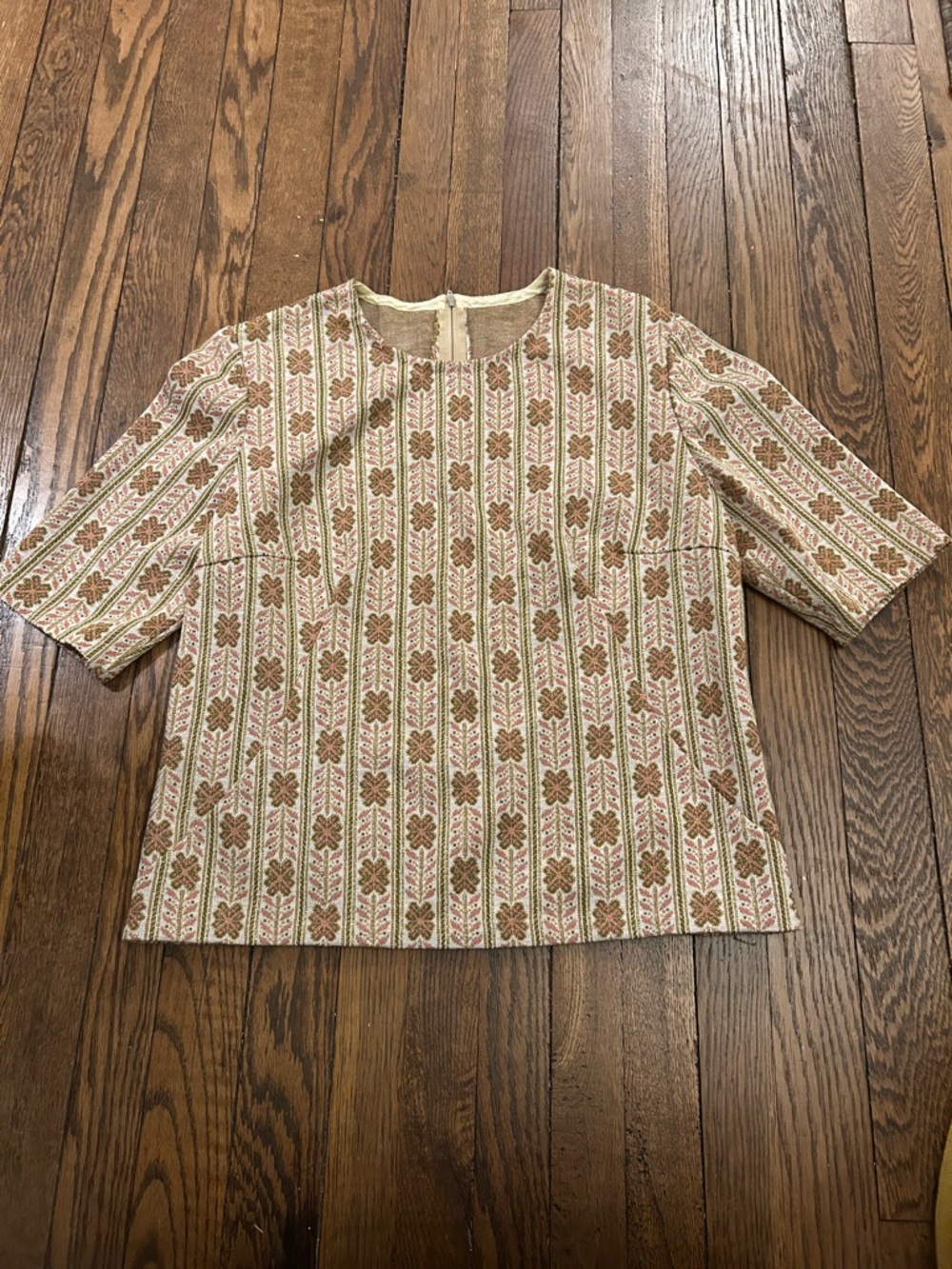 Vintage Cream Floral Stripe Short-Sleeve Top